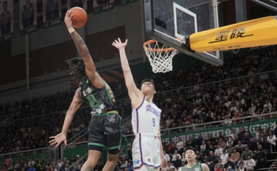 的胜者将率, 一个人砍下