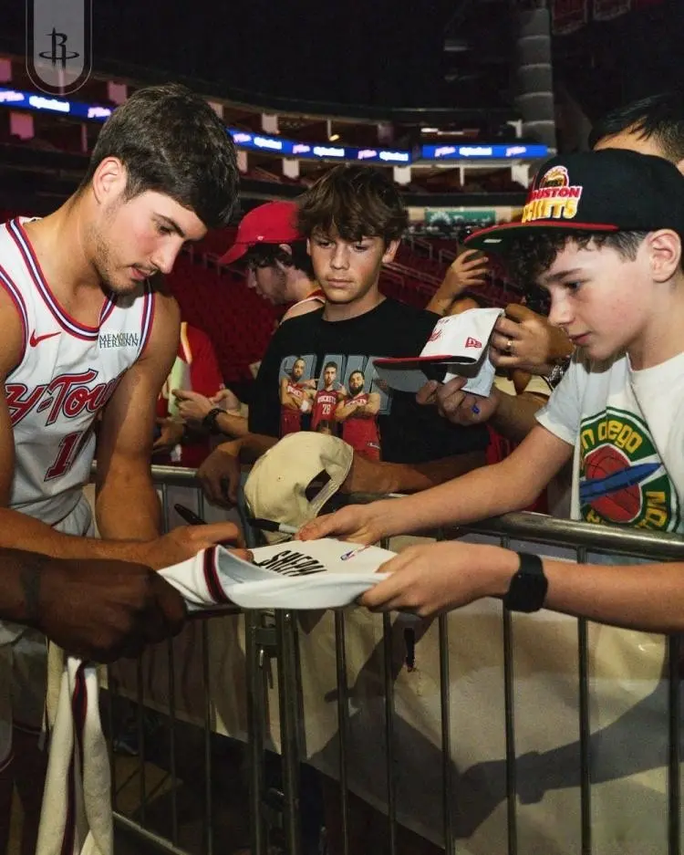雷霆队, 场应对, 雷霆队的首